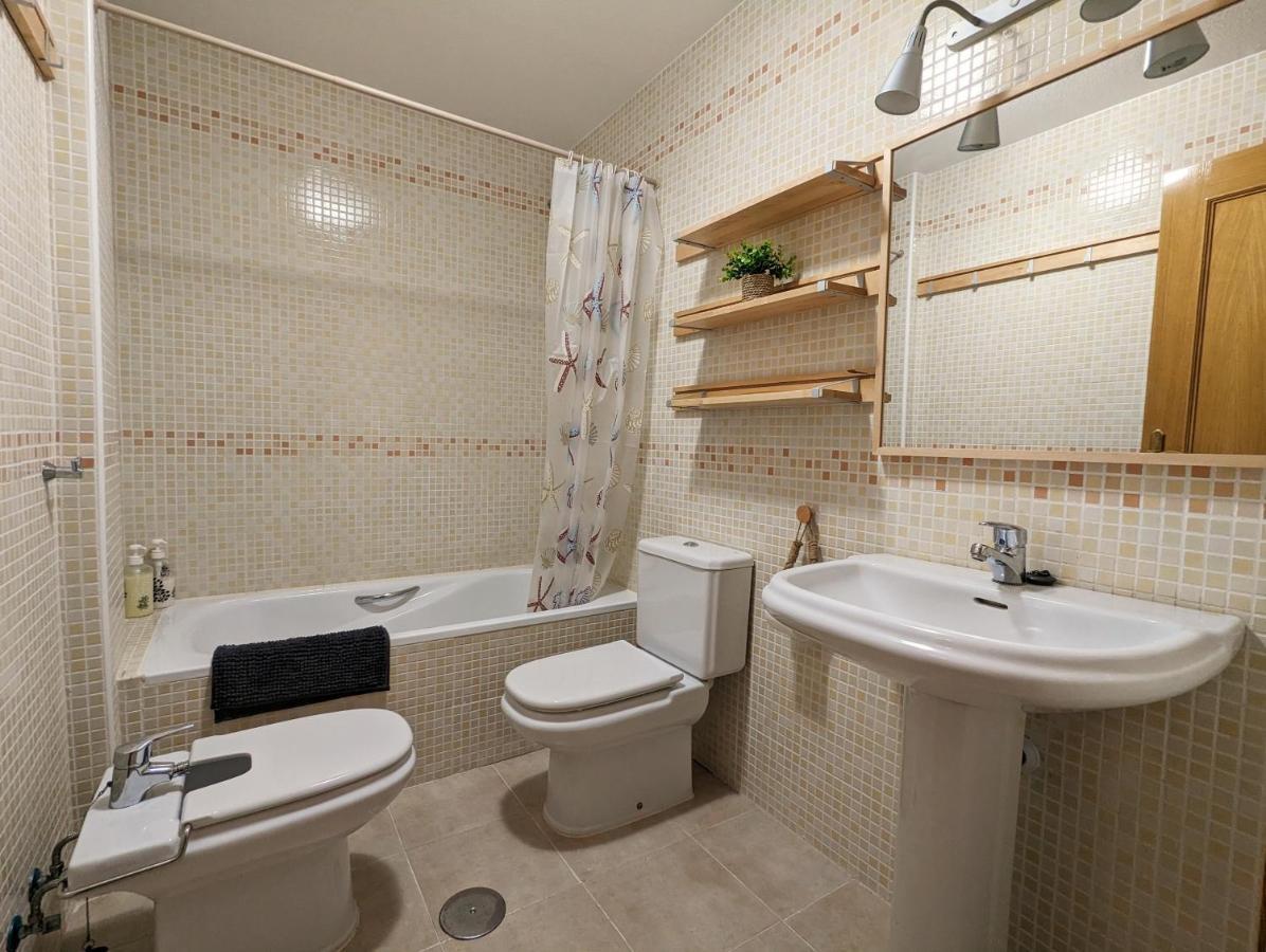 Apartamento Las Palmeras - Con Terraza, Barbacoa, Aire Acondicionado Y A 250M De La Playa! Los Alcázares Εξωτερικό φωτογραφία